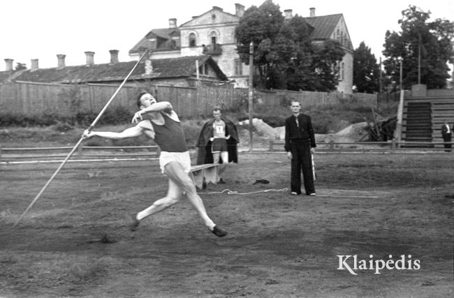 pavadinimas: Resp. l. atl. pirm. dalyvis. 1954, raktai: lengvoji atletika ietis